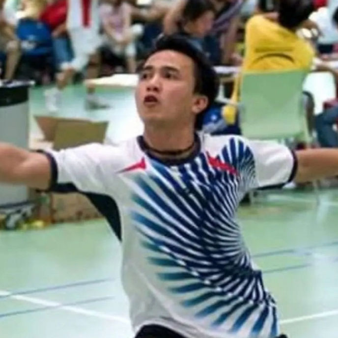 Coach Willie Manalang — badminton coach at Vision Badminton Toronto